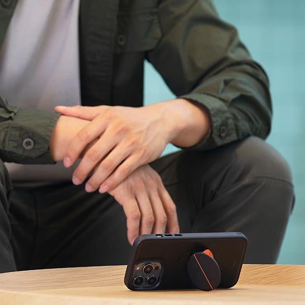 Uniq Novo Case til iPhone 14 Plus / 15 Plus - sort