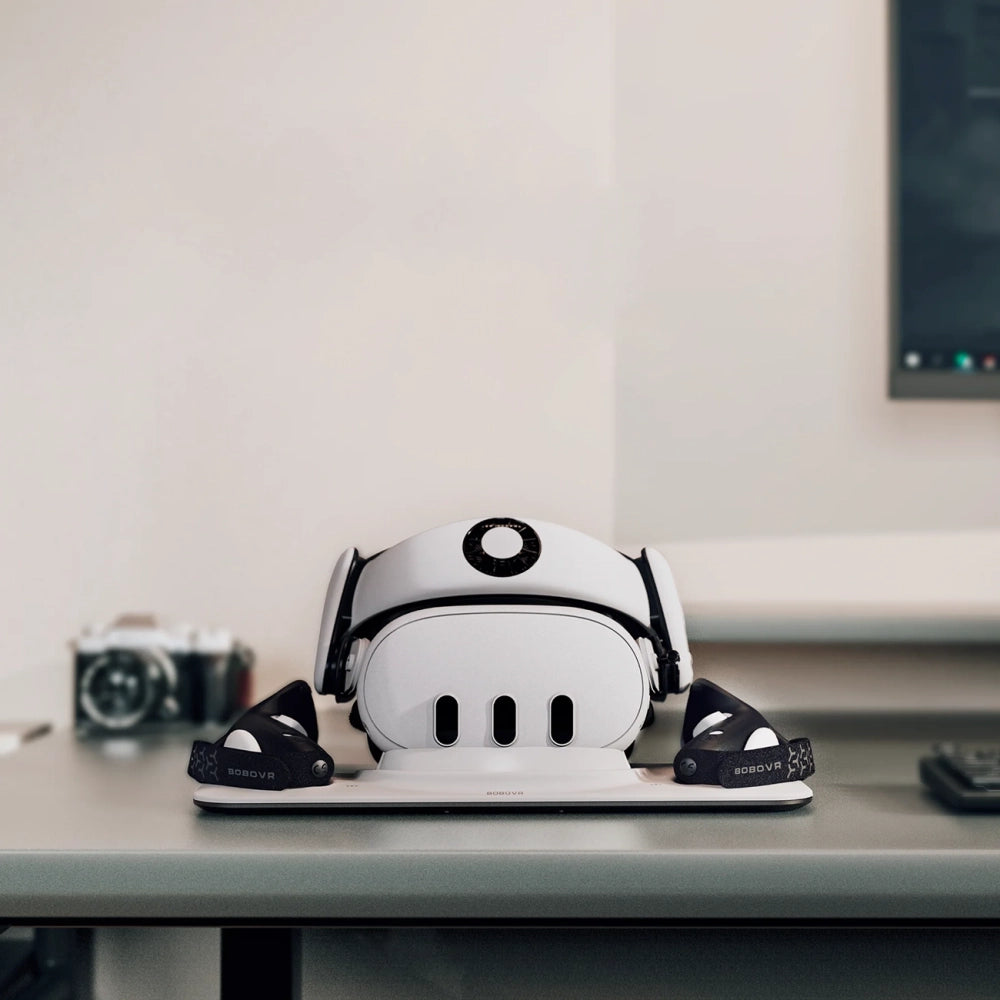 BoboVR D3 Docking Station for Meta Quest 3 - White