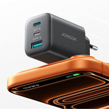 Joyroom JR-TO1 GaN 45 USB-C Lightning USB-A Wall Charger - sort