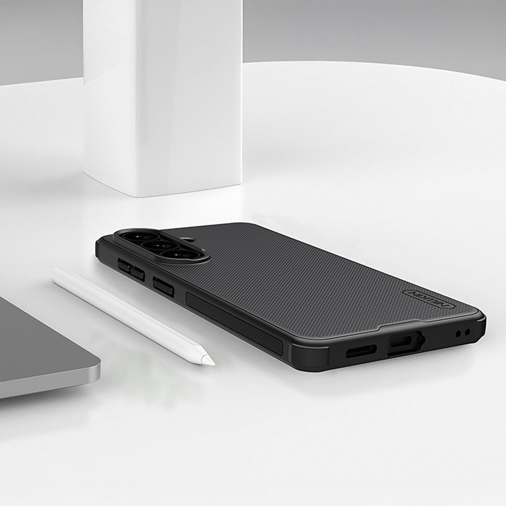 Nillkin Super Frosted Shield Pro Magnetic Case Kompatibel med MagSafe til Samsung Galaxy S26+ - sort