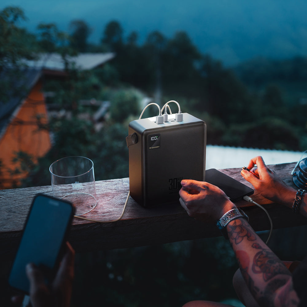 Wozinsky W8-B 100000mAh 30W Powerbank 2xUSB-A og 2xUSB-C med lommelygte - sort