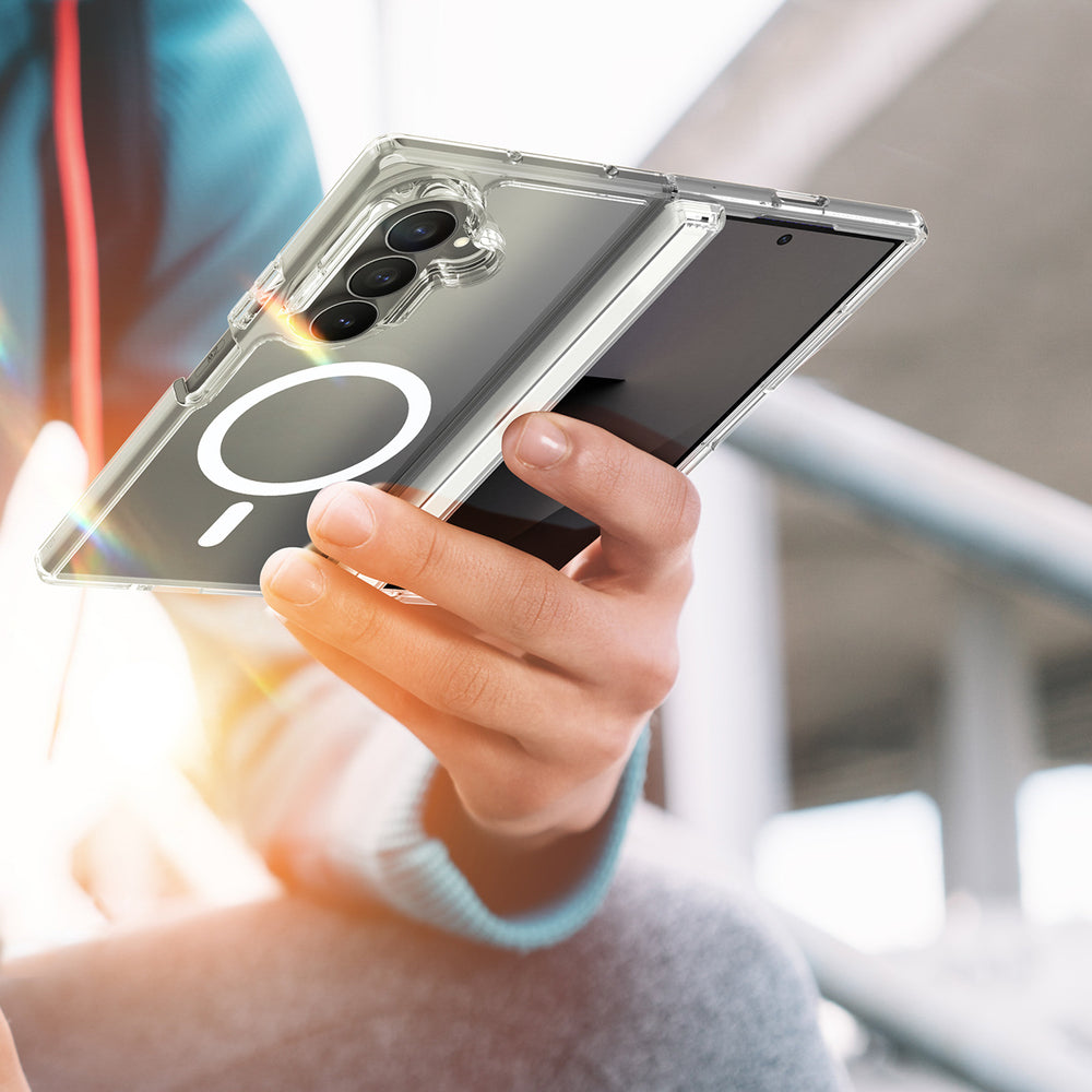 Dux Ducis Clin Mag Case til Samsung Galaxy Z Fold 8 / Z Fold 7 Kompatibel med MagSafe - Transparent