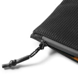 Spigen Lf300 Blød Rfid Kortholder Sort