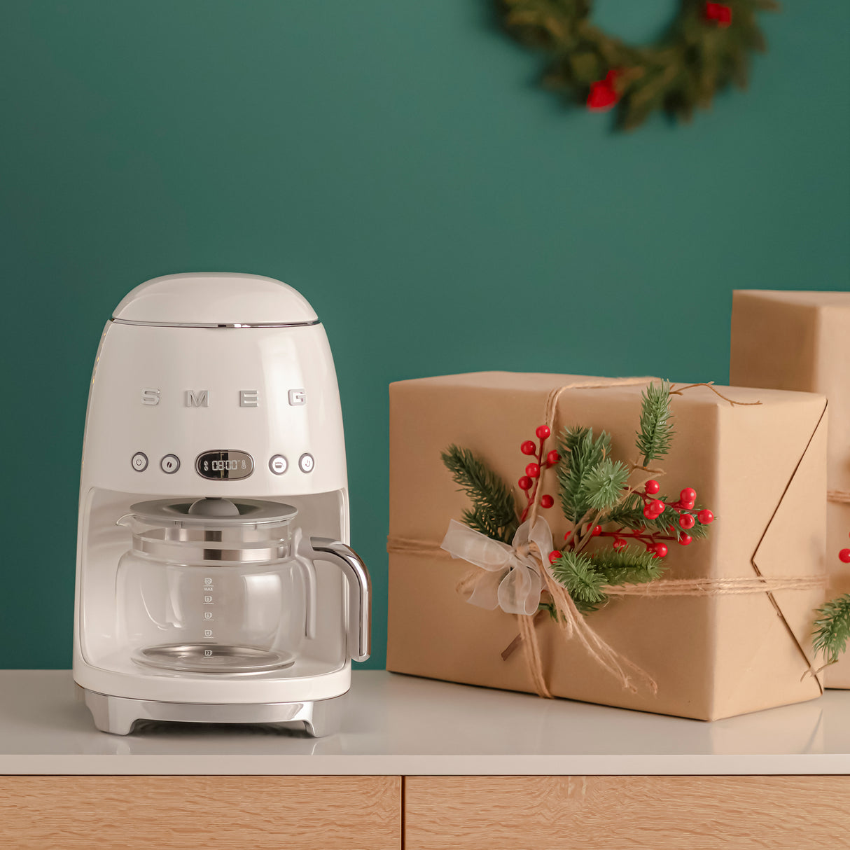 Smeg DCF02CREU creme kaffemaskine