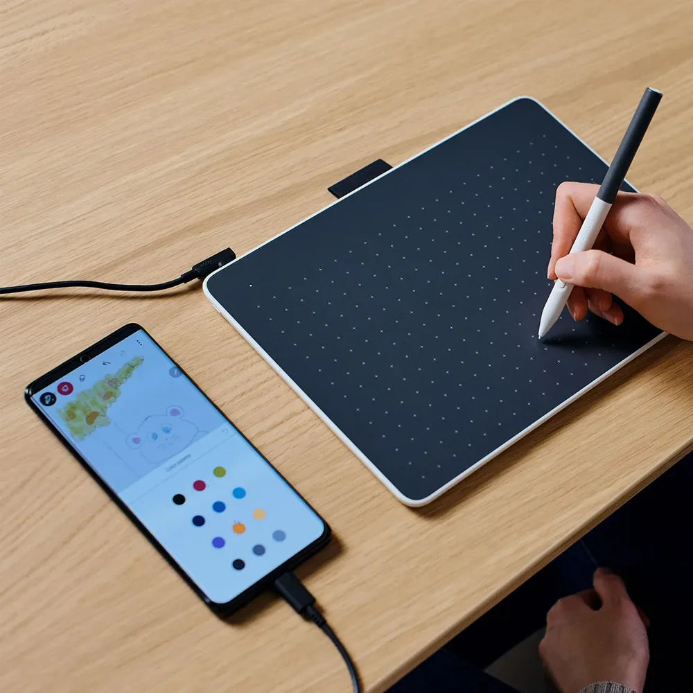 Wacom One Digitizer Pen Tablet Medium