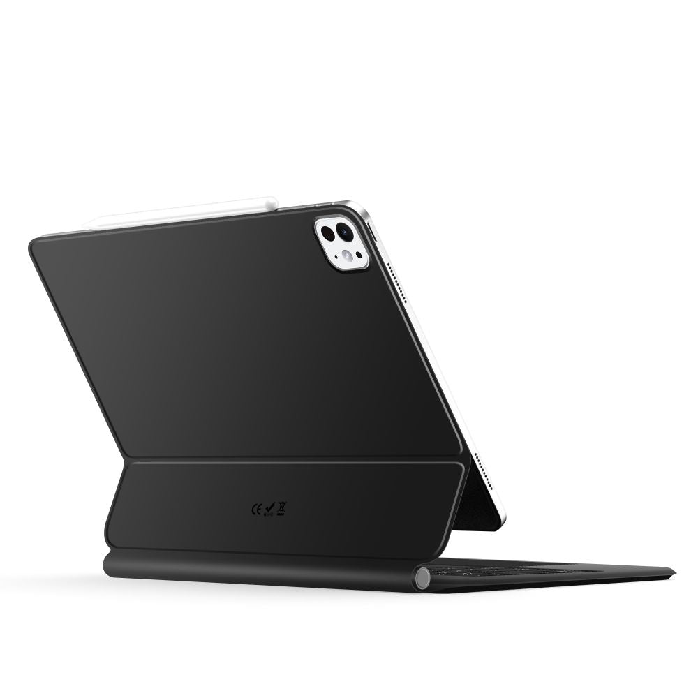 Tech Protect Smartcase Magnetisk + Tastatur Ipad Pro 13” 7/8 2024 2025 Sort