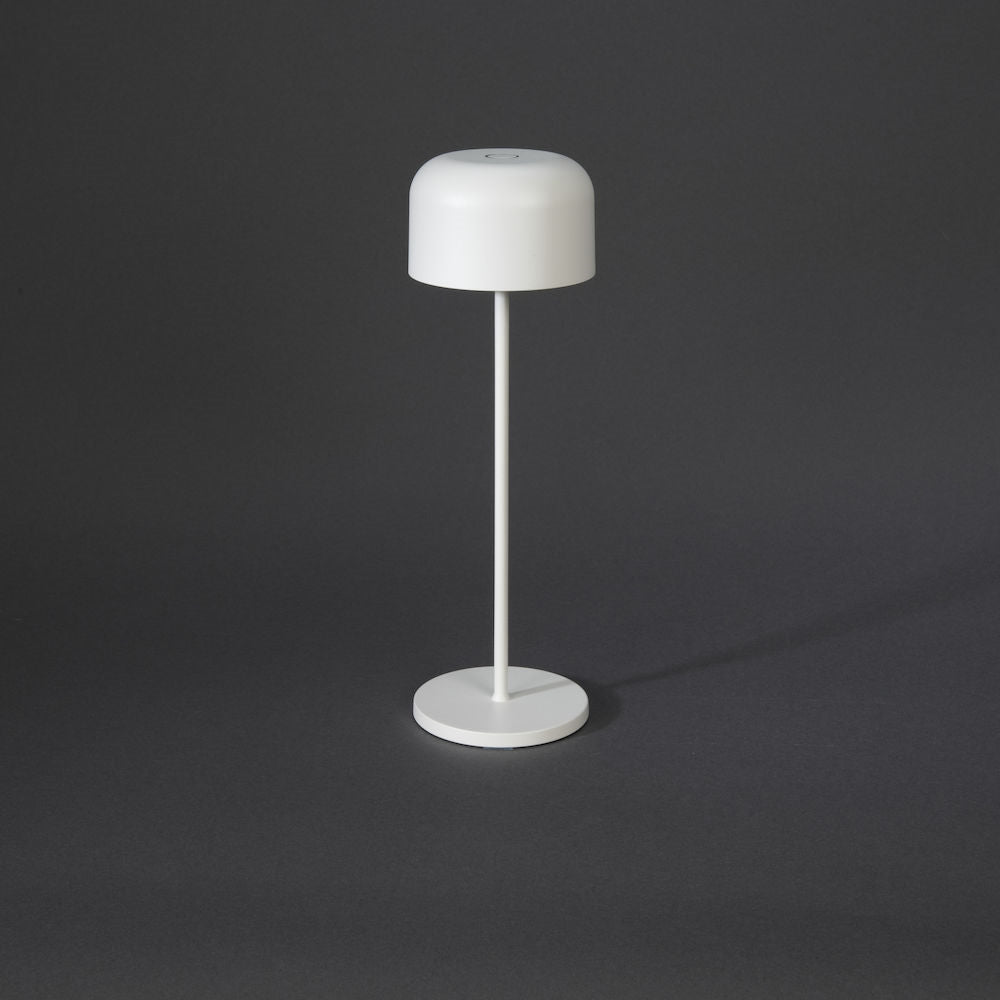 Konstsmide Lille hvid bordlampe portable