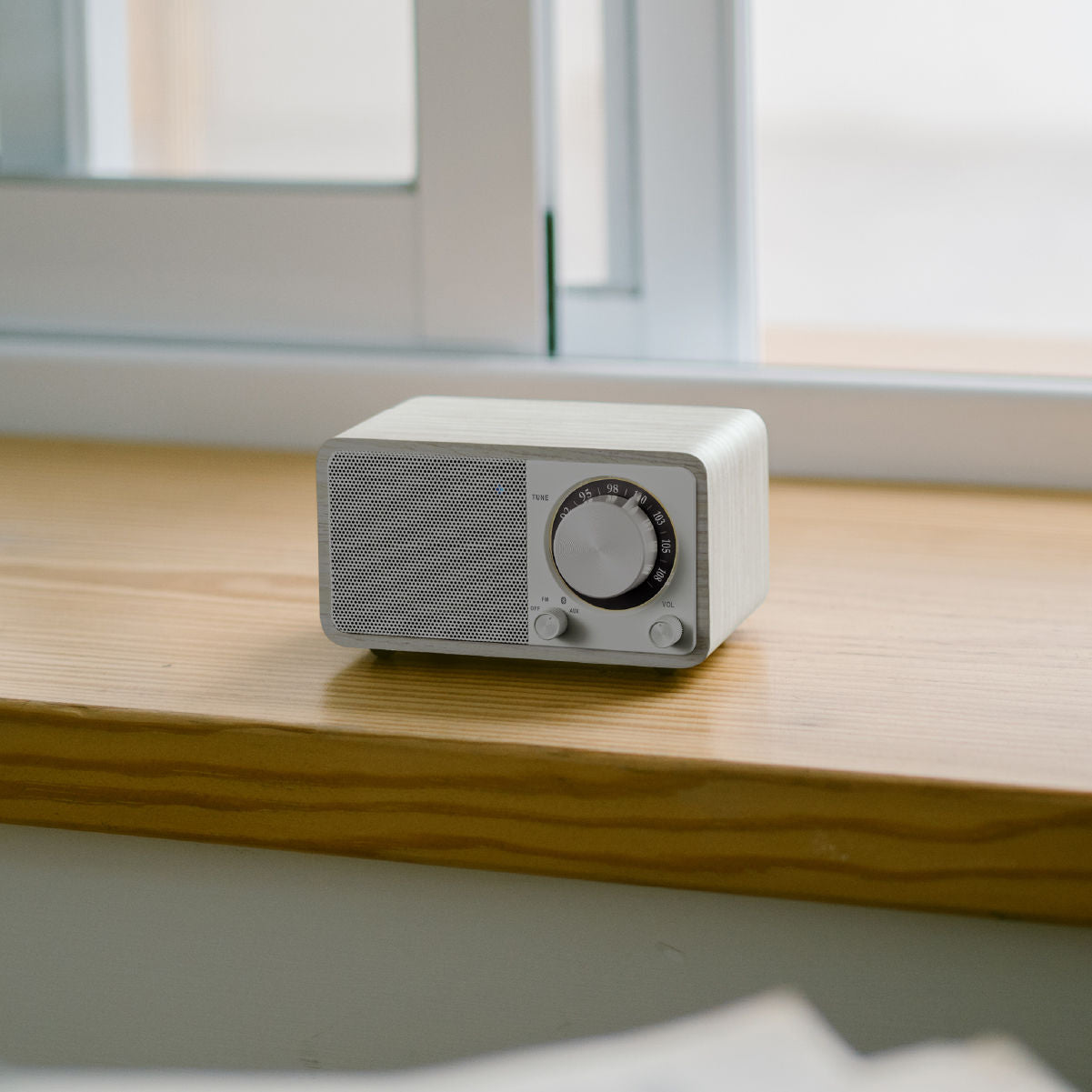 Sangean WR-7 Plus radio midnight oak
