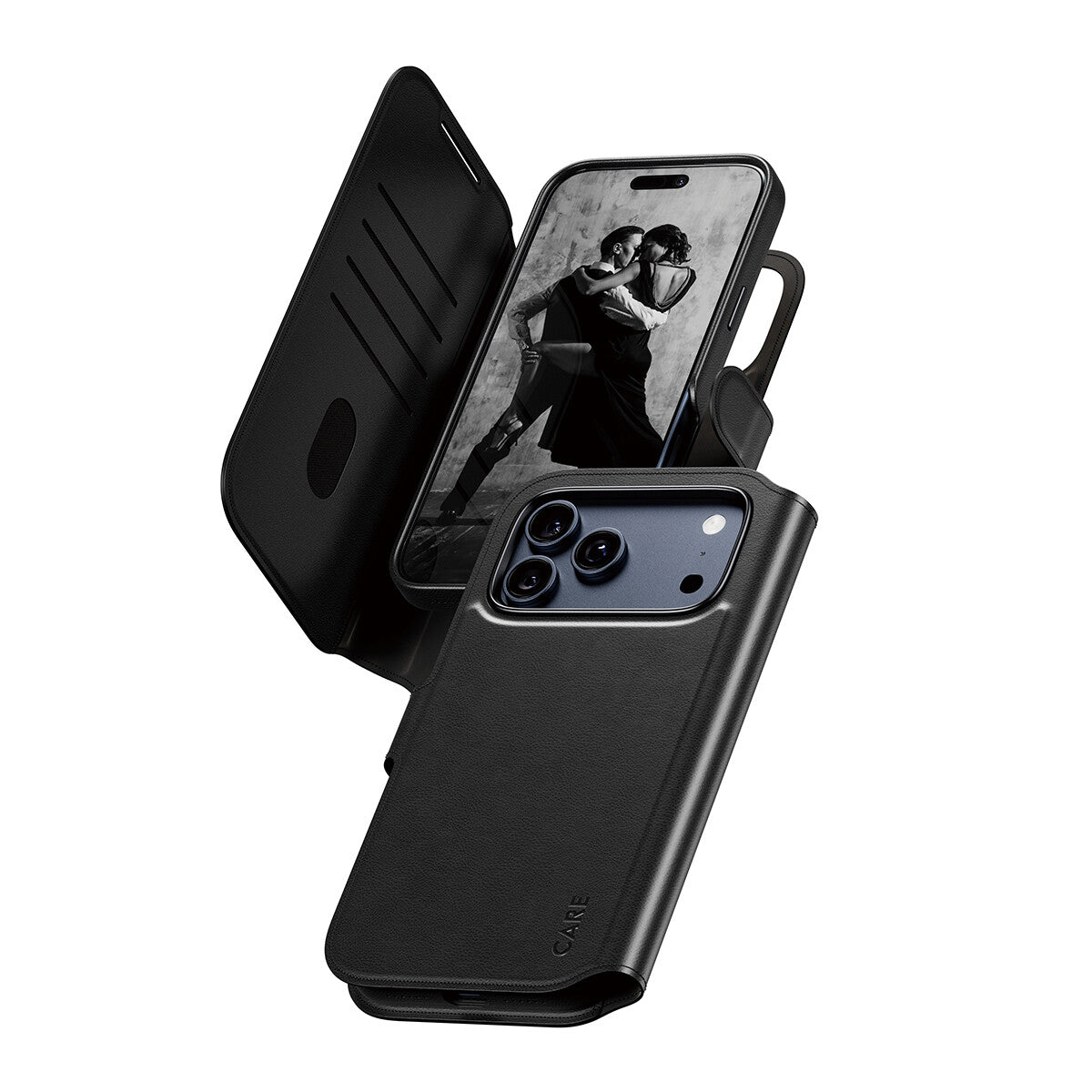 PanzerGlass CARE™ by ® Tango 2-in-1 Wallet Case m. MagSafe iPhone 17 Pro Max