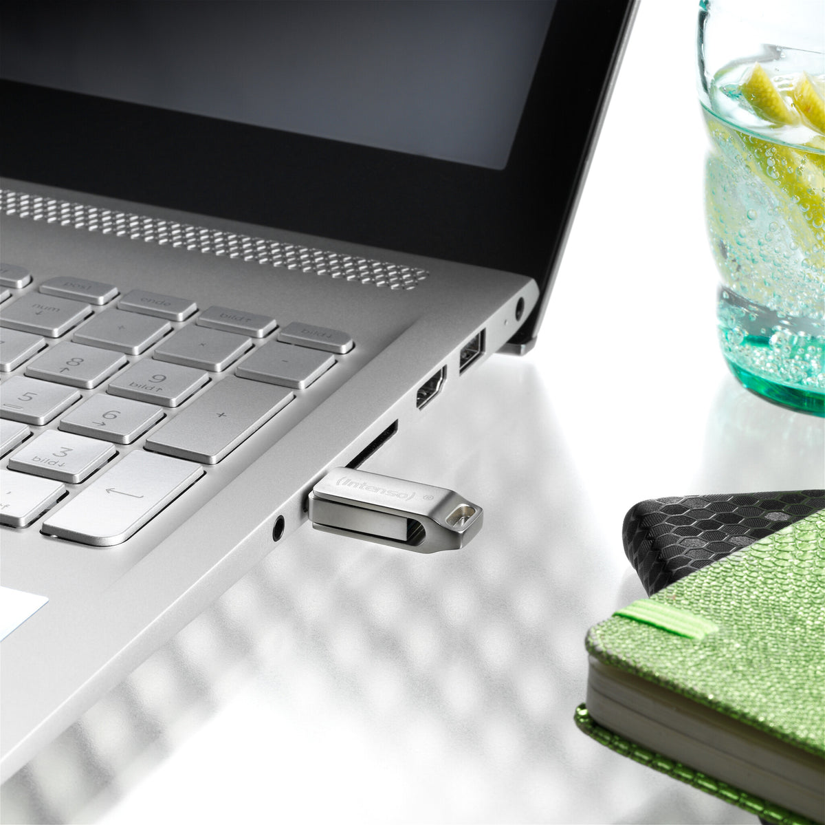 Intenso Pendrive 32GB cMobile Line USB 3.2 / Type-C, Sølv EU (3536480)