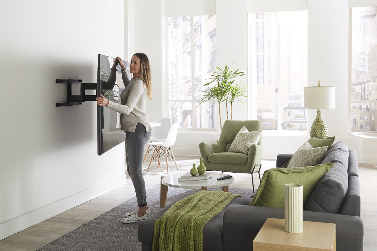 SANUS TV WALL MOUNT 47-90 INCH EXTENDS 25 2,29 m (90") Sort