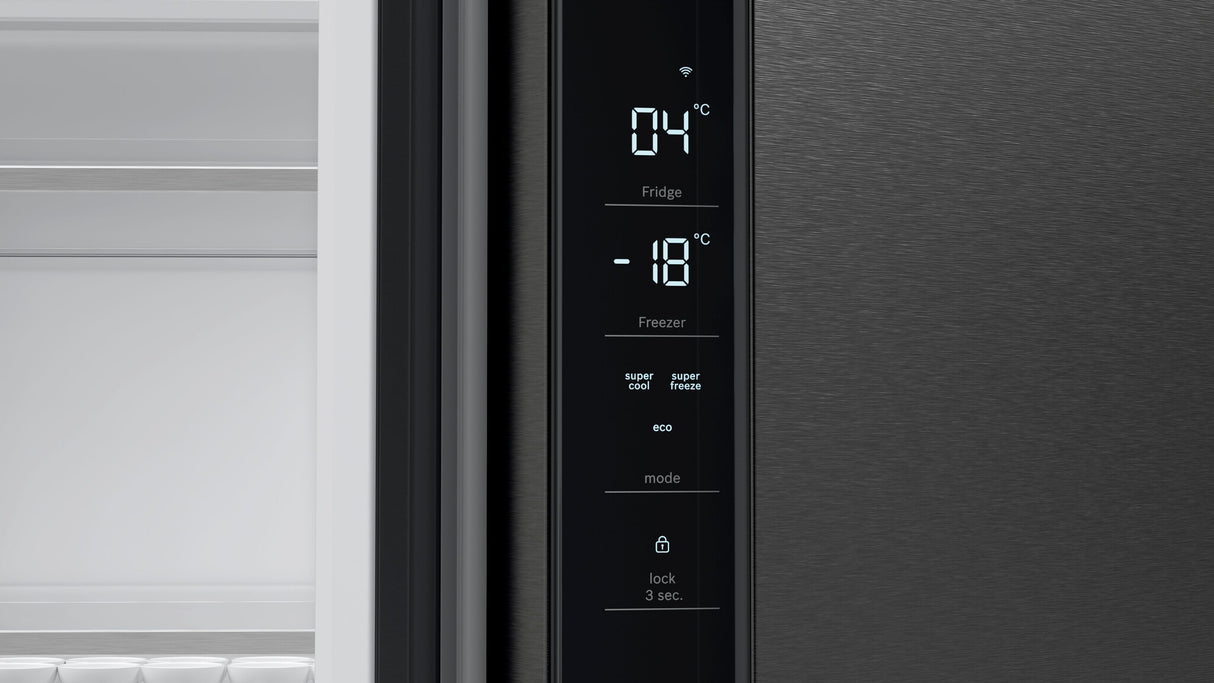 Bosch Serie 6 KFN96AXEA side-by-side køle-fryseskab Fritstående 605 L Sort