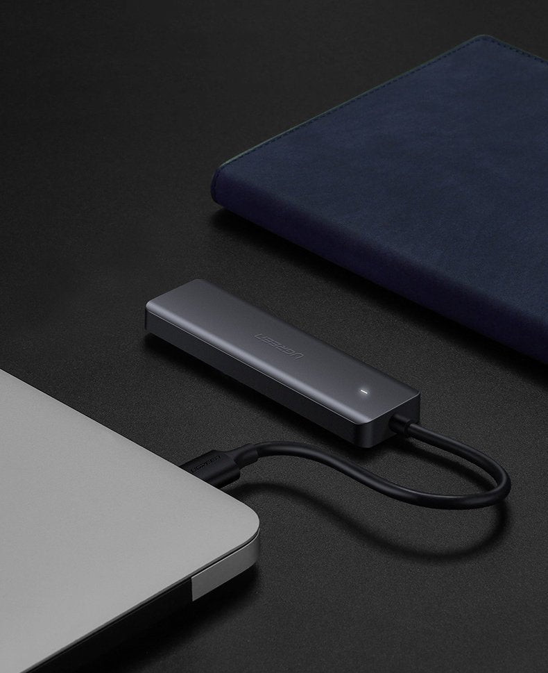 Ugreen USB HUB - 4x USB 3.2 Gen 1 med micro USB strømport grå (CM219 50985)