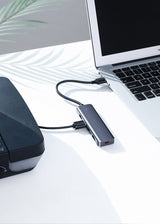 Ugreen USB HUB - 4x USB 3.2 Gen 1 med micro USB strømport grå (CM219 50985)