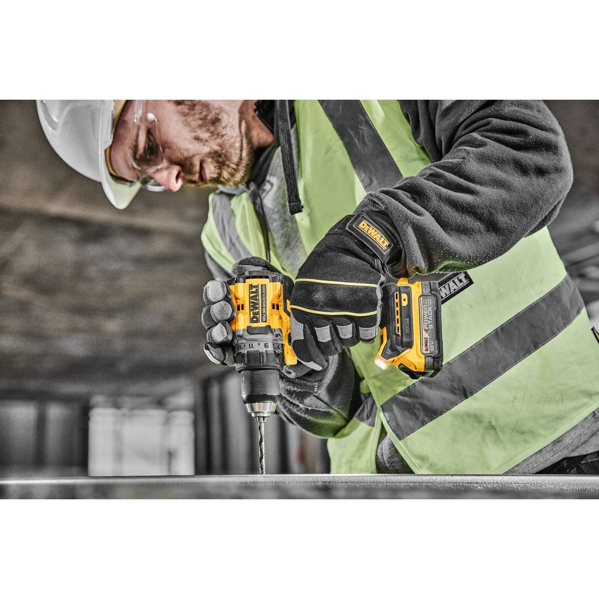 DeWalt DCD800NT-XJ 18V XR Bore-/skruemaskine Intet Batteri