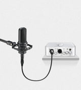 Ugreen AV130 66717 audio XLR (kvindelig) - XLR (mandlig) kabel til mikrofon / forstærker 2m - sort