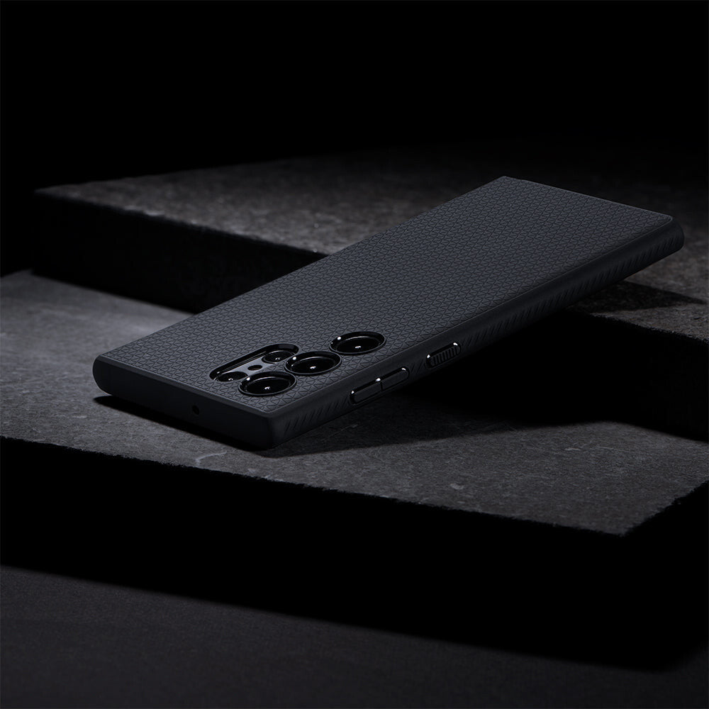 Spigen Liquid Air mobiltelefon etui 17,3 cm (6.8") Cover Sort