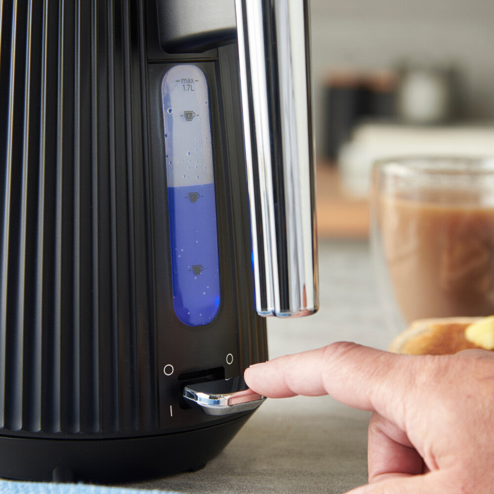 Russell Hobbs Brontë elkedel 1,7 L 3000 W Sort
