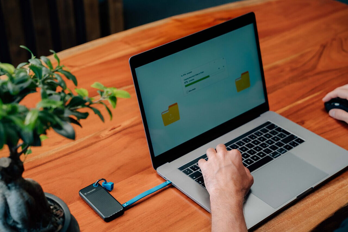 Verbatim Pocket SSD 256 GB USB Type-C 3.2 Gen 2 (3.1 Gen 2) Sort, Blå
