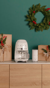 Smeg 50's Style Drypfilter kaffemaskine DCF02CREU Creme