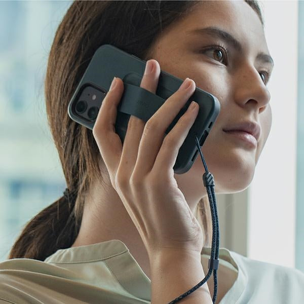 Uniq Heldro fodtøj til iPhone 12 Pro Max - hvidt