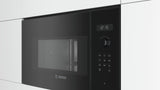 Bosch Serie 6 BFL554MB0 mikrobølgeovn Sort Solo mikroovn Indbygget 25 L 900 W