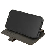 Guess GUBKP13L4GMGBR iPhone 13 Pro / 13 6.1" brown/brown book 4G Big Metal Logo