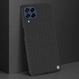 Nillkin Textured Case holdbar forstærket kuffert med gel ramme og nylon tilbage til Samsung Galaxy M53 5G sort