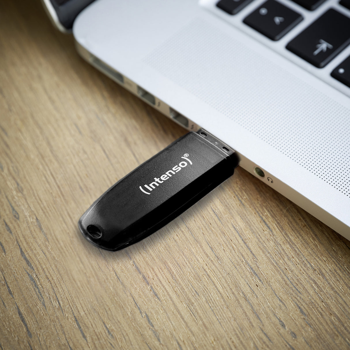 Intenso Speed Line USB-nøgle 16 GB USB Type-A 3.2 Gen 1 (3.1 Gen 1) Sort