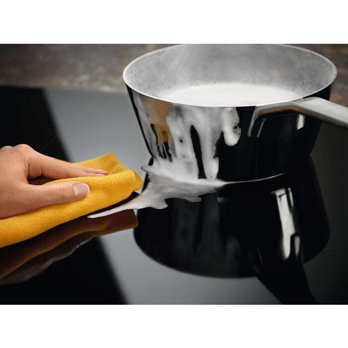 Electrolux CIR60433 Sort Indbygget 60 cm Zone induktionskogeplade 4 zone(s)