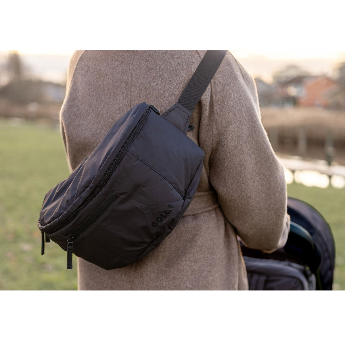 Golla Pusletaske/Bumbag Ivy Polyester Sort