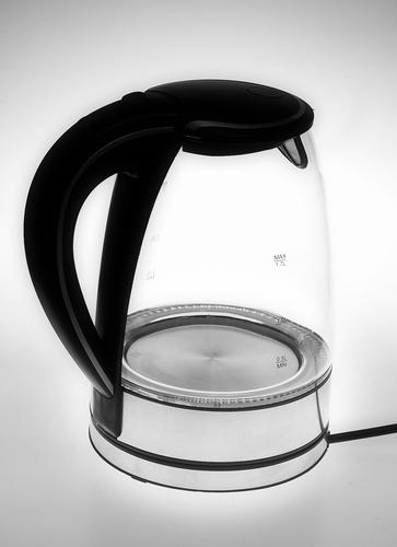 Adler AD 1225 elkedel 1,7 L 2000 W Sort, Rustfrit stål, Transparent