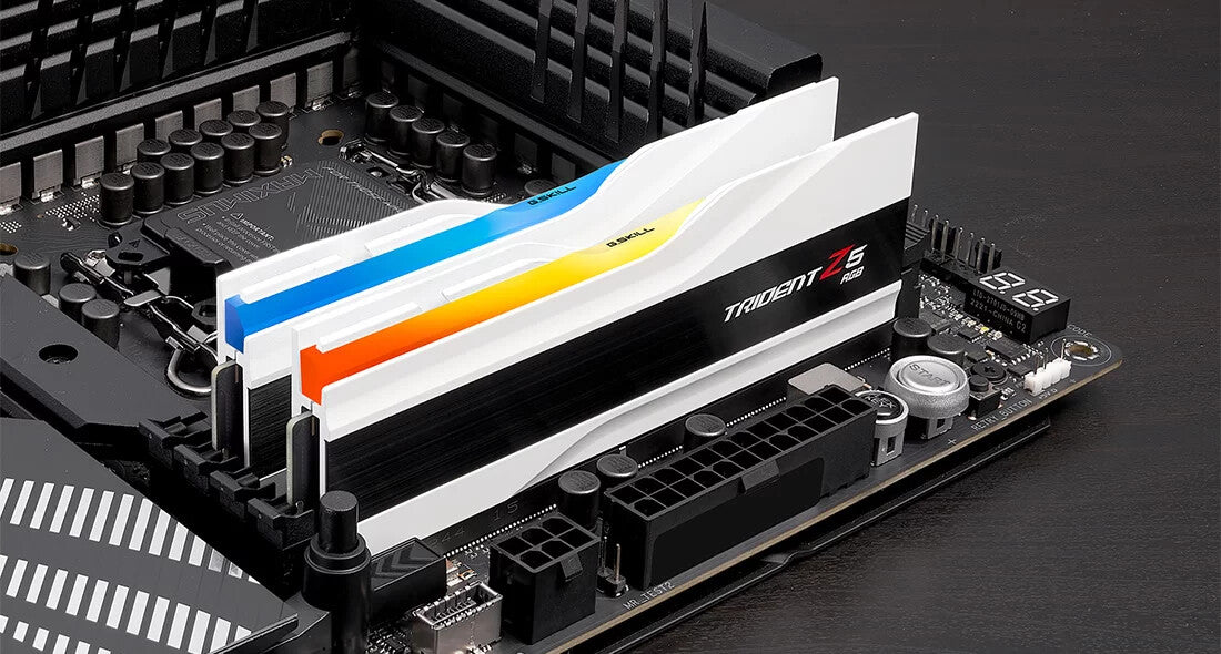 G.Skill Trident Z5 RGB hukommelsesmodul 32 GB 2 x 16 GB DDR5 6400 MT/s 288-pin DIMM
