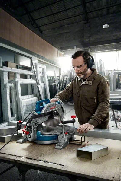 Bosch GCM 216 4800 rpm 1300 W