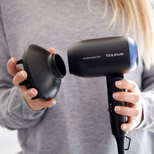 Taurus STUDIO GLOW 1500 hårtørrer 1400 W Sort