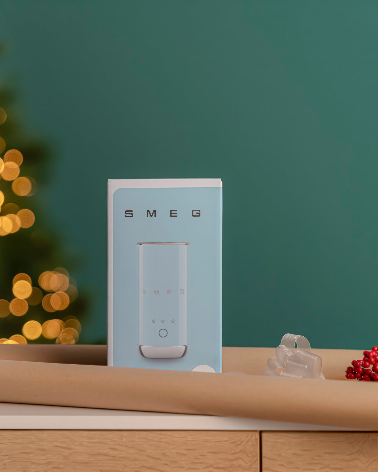 Smeg MFF02WHEU mini mælkeskummer hvid