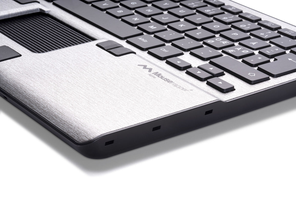 Mousetrapper Alpha - Nordic tastatur Mus inkluderet Kontor USB + Bluetooth QWERTY Nordisk Sort, Sølv