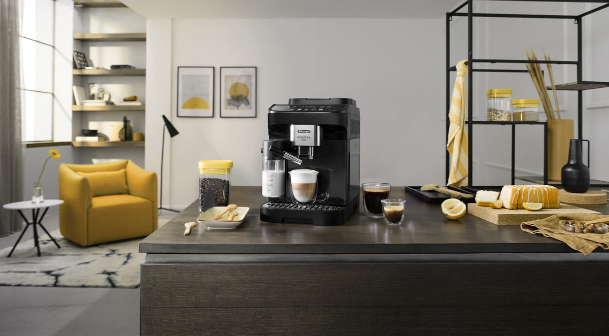 De'Longhi Magnifica Evo Fully-auto Espresso machine 1.8 L
