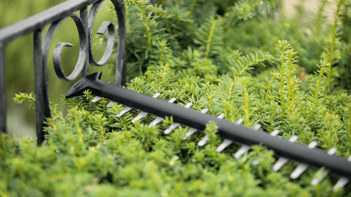 Bosch UniversalHedgeCut 18V-50 Hæktrimmer Elektrisk 2800spm 50cm Klingelængde