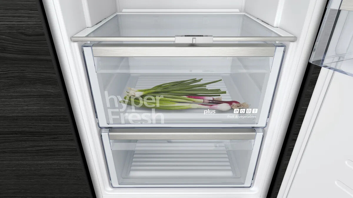 Siemens iQ500 KI81RAFE1 køleskab Indbygget 319 L