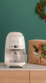 Smeg DCF02CREU creme kaffemaskine