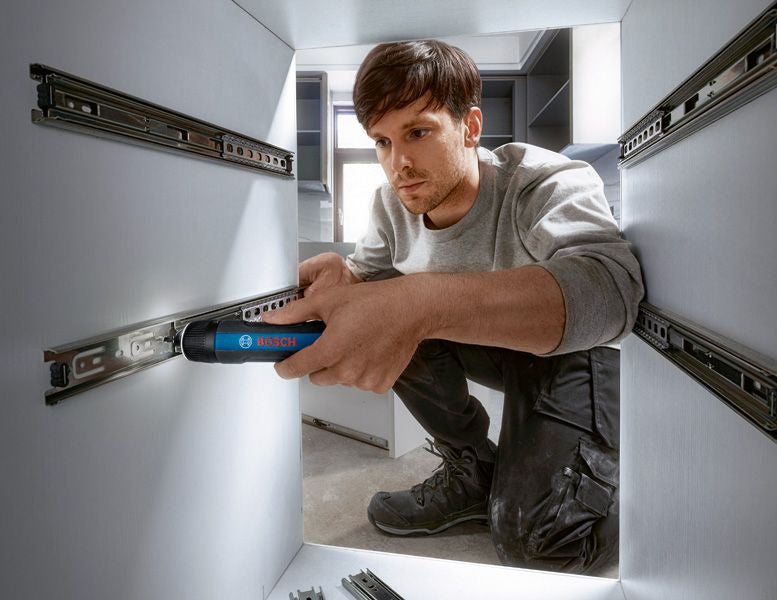 Bosch Go (Gen3) Professional 1/4 Skruemaskine, 8 dele