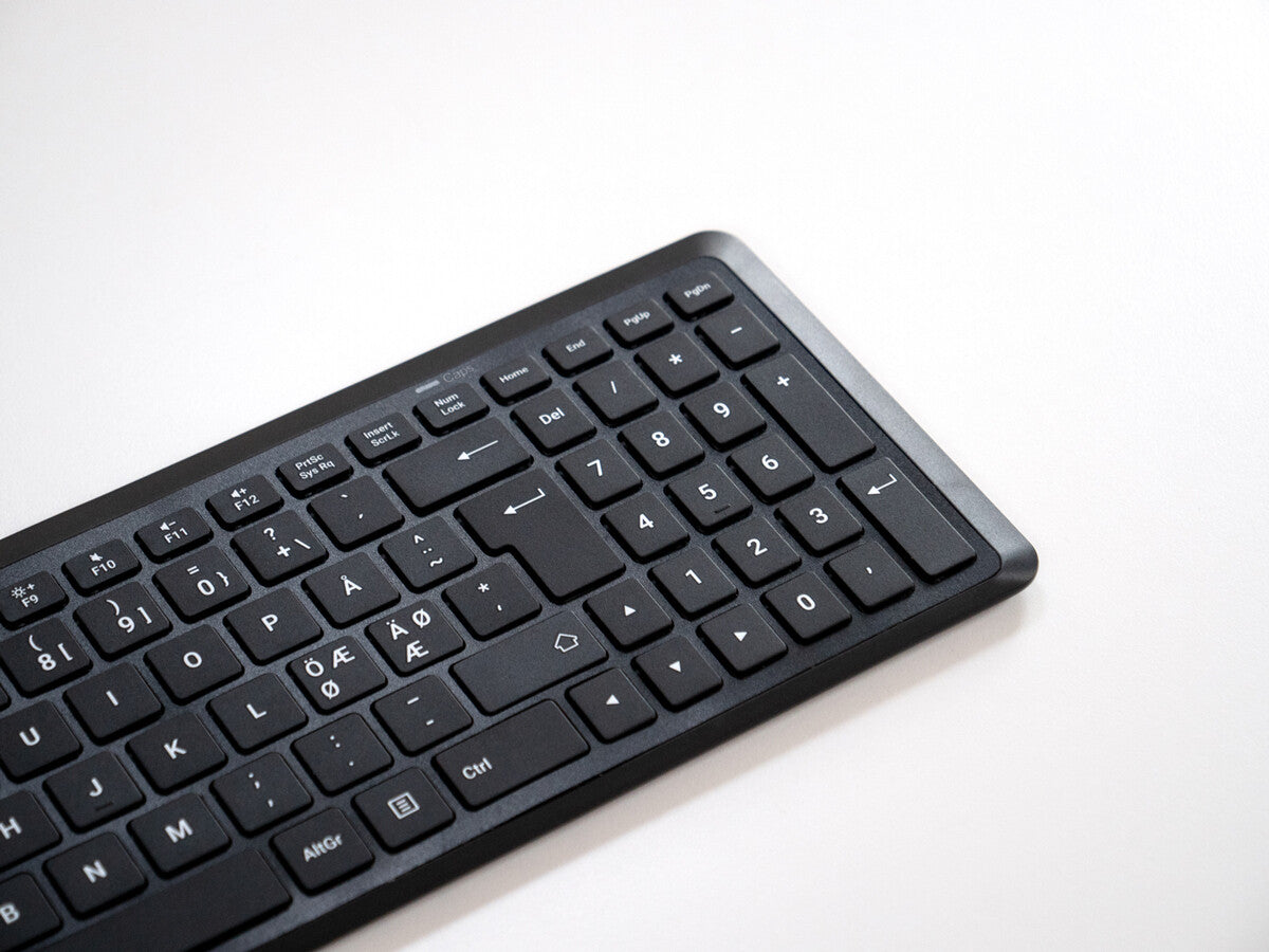 Mousetrapper Type Midi - NORDIC tastatur Hjemme/kontor USB + RF Wireless + Bluetooth QWERTY Nordisk Sort
