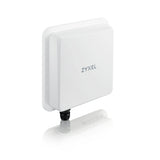 Zyxel Nebula FWA710 5G Outdoor PoE Router med 1 års Nebula Pro Licens