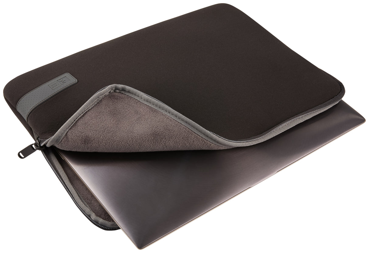 Case Logic Reflect 14" Laptop Sleeve. Sort