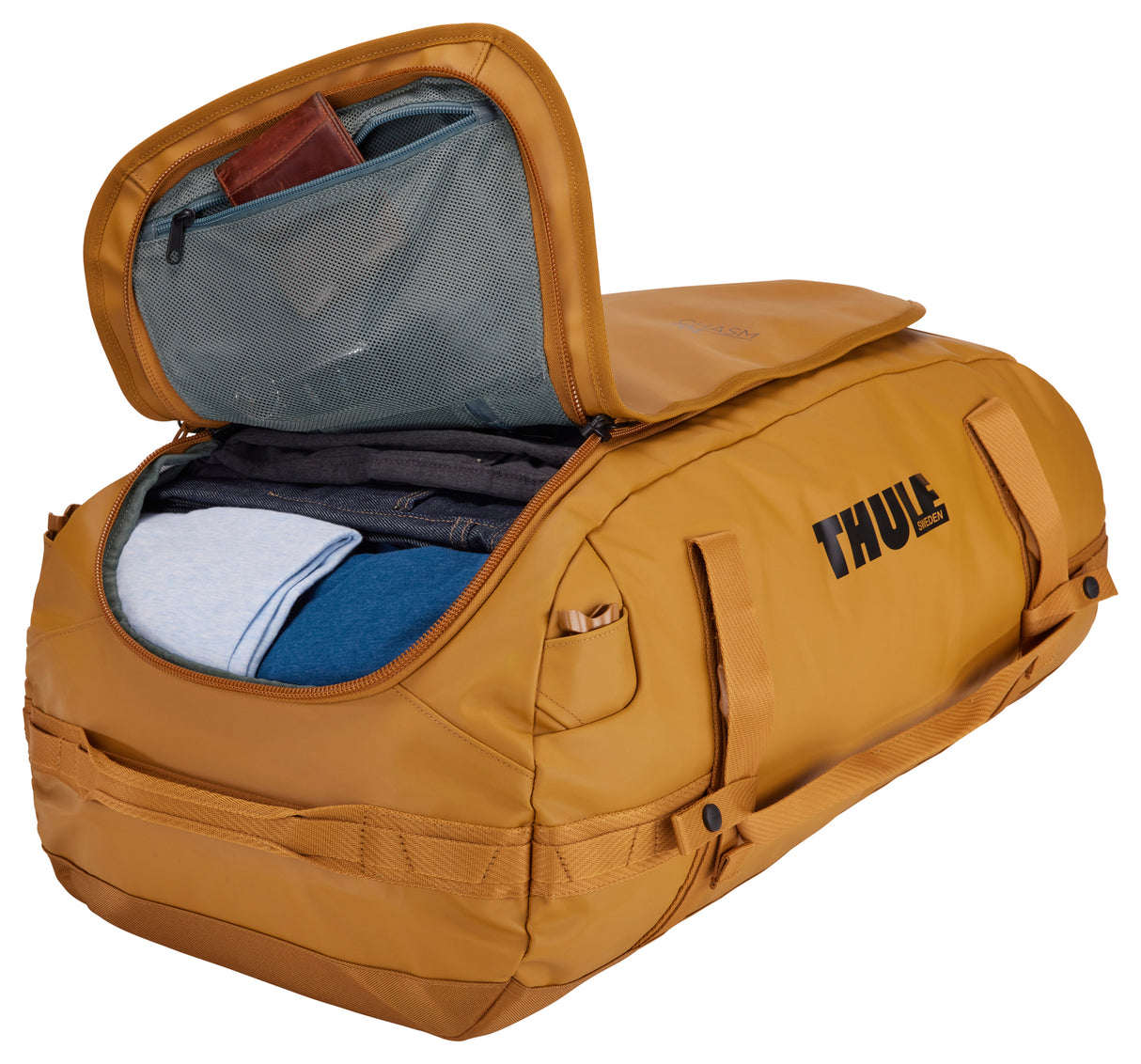 Thule Chasm Duffel 70L. Golden