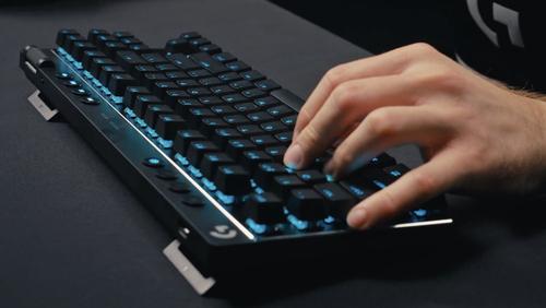 Logitech G PRO X TKL keyboard Gaming RF Wireless + Bluetooth QWERTY US International White