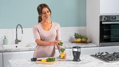Ninja QB3001 0.47 L Tabletop blender 700 W Black, Silver