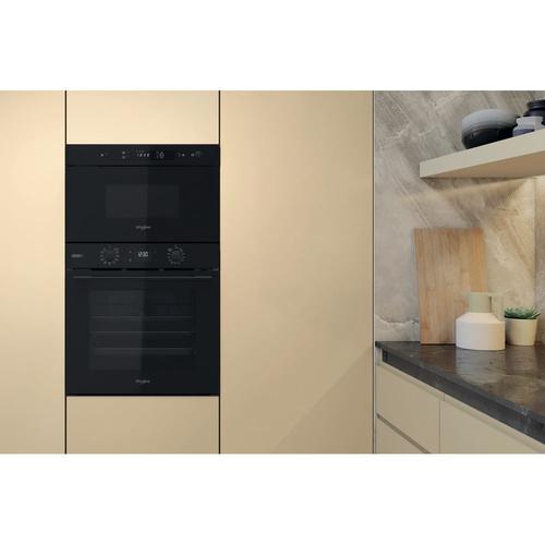Whirlpool MBNA900B Black Solo microwave Built-in 22 L 750 W