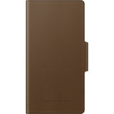 iDeal Of Sweden iPhone 13 Brun klap cover m. plads til 2 kort.